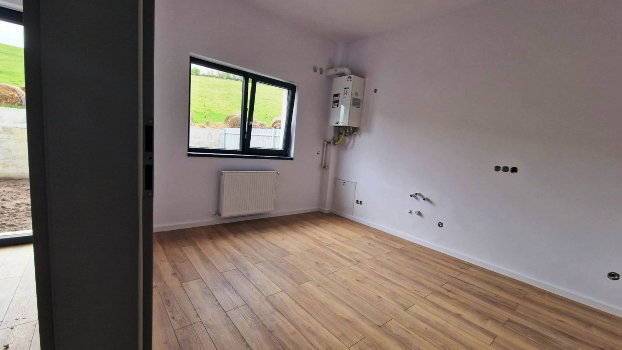 Apartament cu curte și gradină în  Șura Mare, ÎNTABULATĂ!!