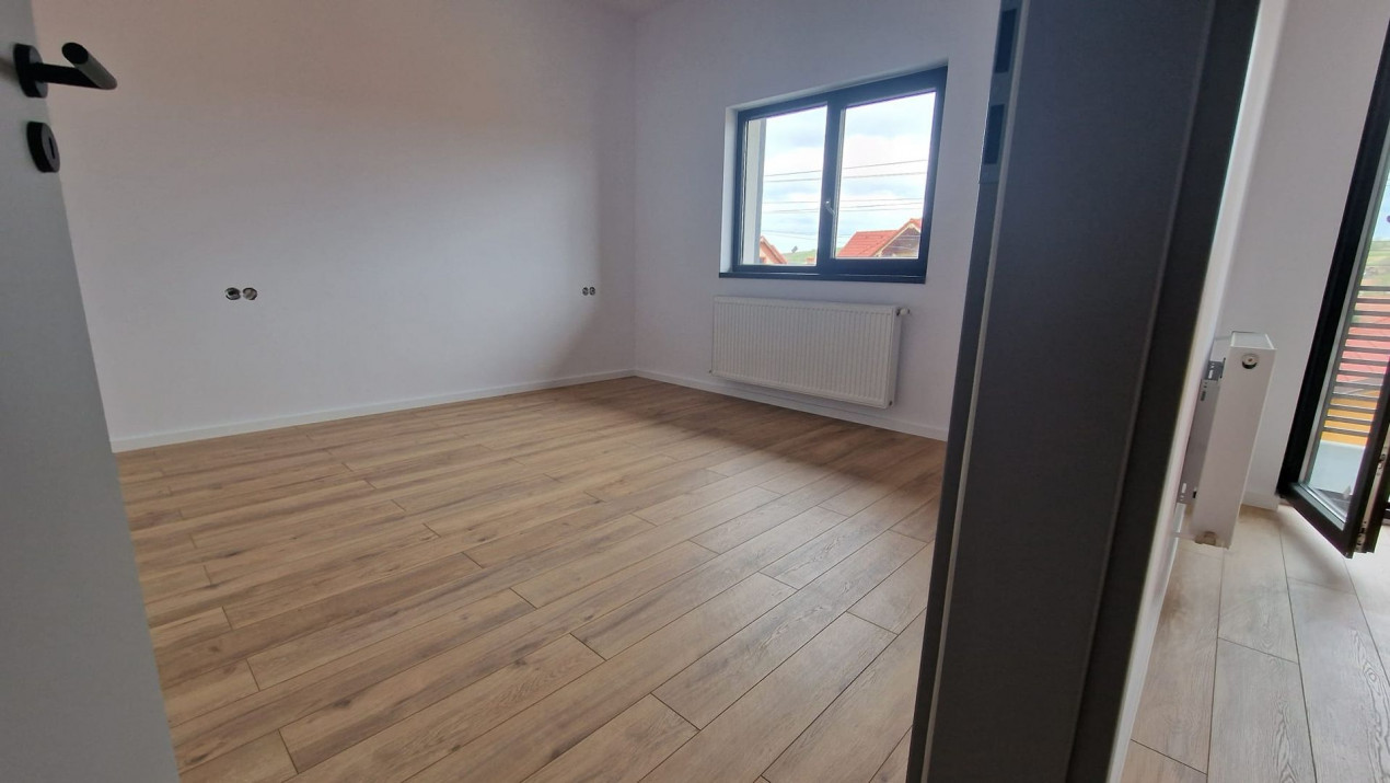 Apartament cu curte și gradină în  Șura Mare, ÎNTABULATĂ!!