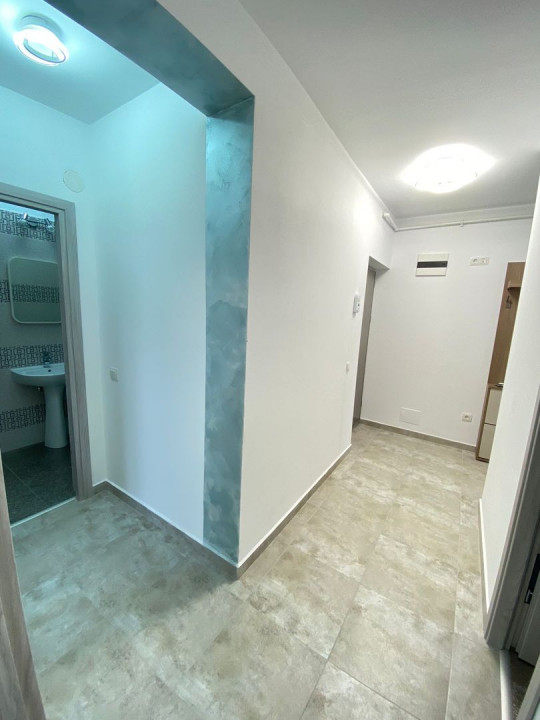 Apartament cu 3 camere de închiriat,  zona  de Vest!!