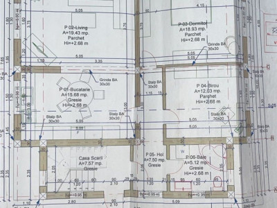 Casă pretabilă pentru 2 familii cu teren 700 mp.