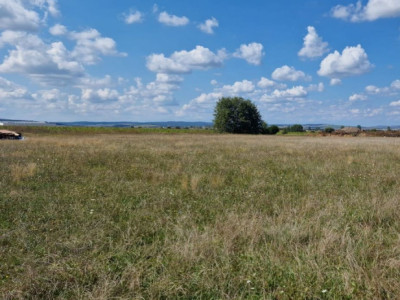 Teren de vânzare , zona Ind.de Vest-Sibiu!!